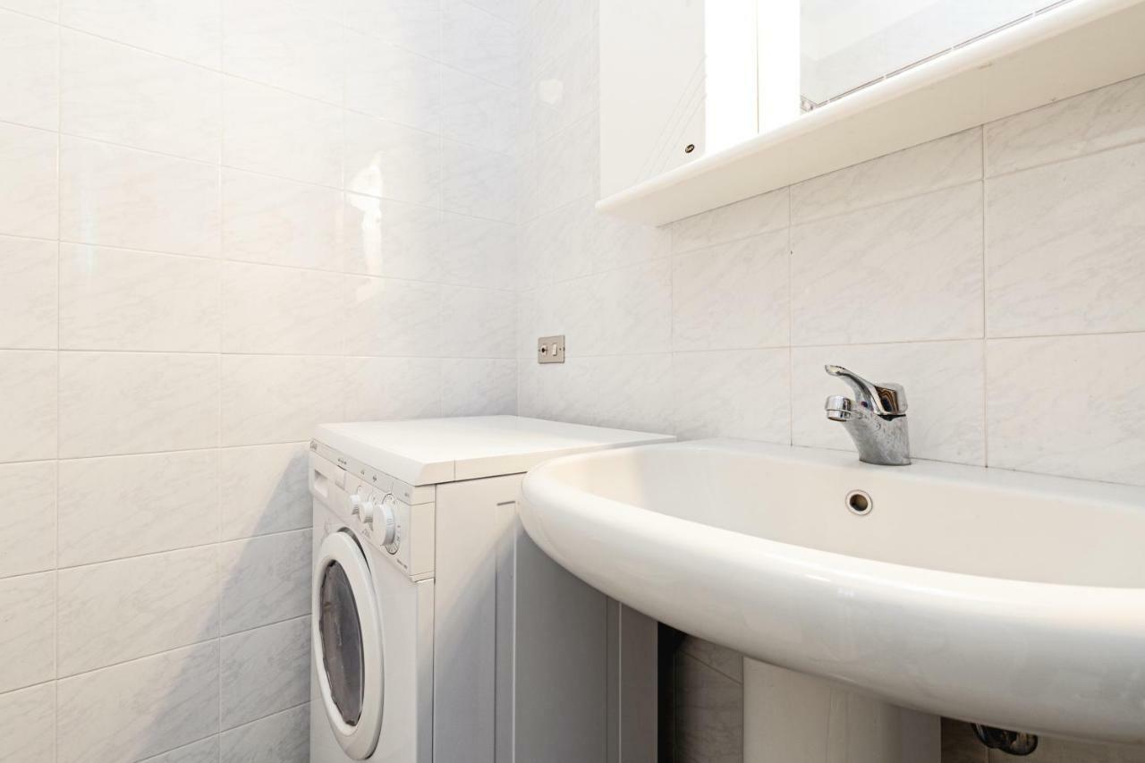 Colourful Flat Borgo Roma Apartment Verona Exterior foto