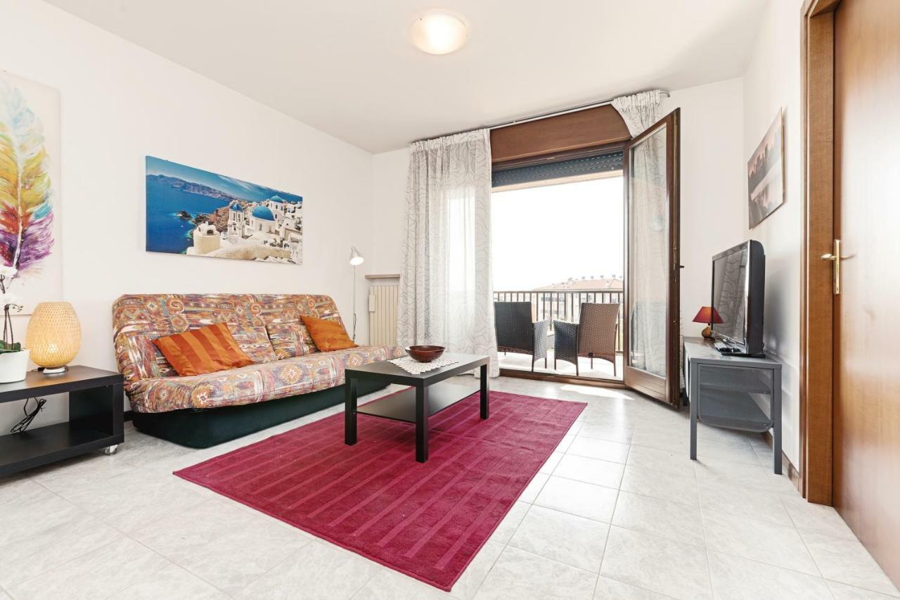Colourful Flat Borgo Roma Apartment Verona Exterior foto
