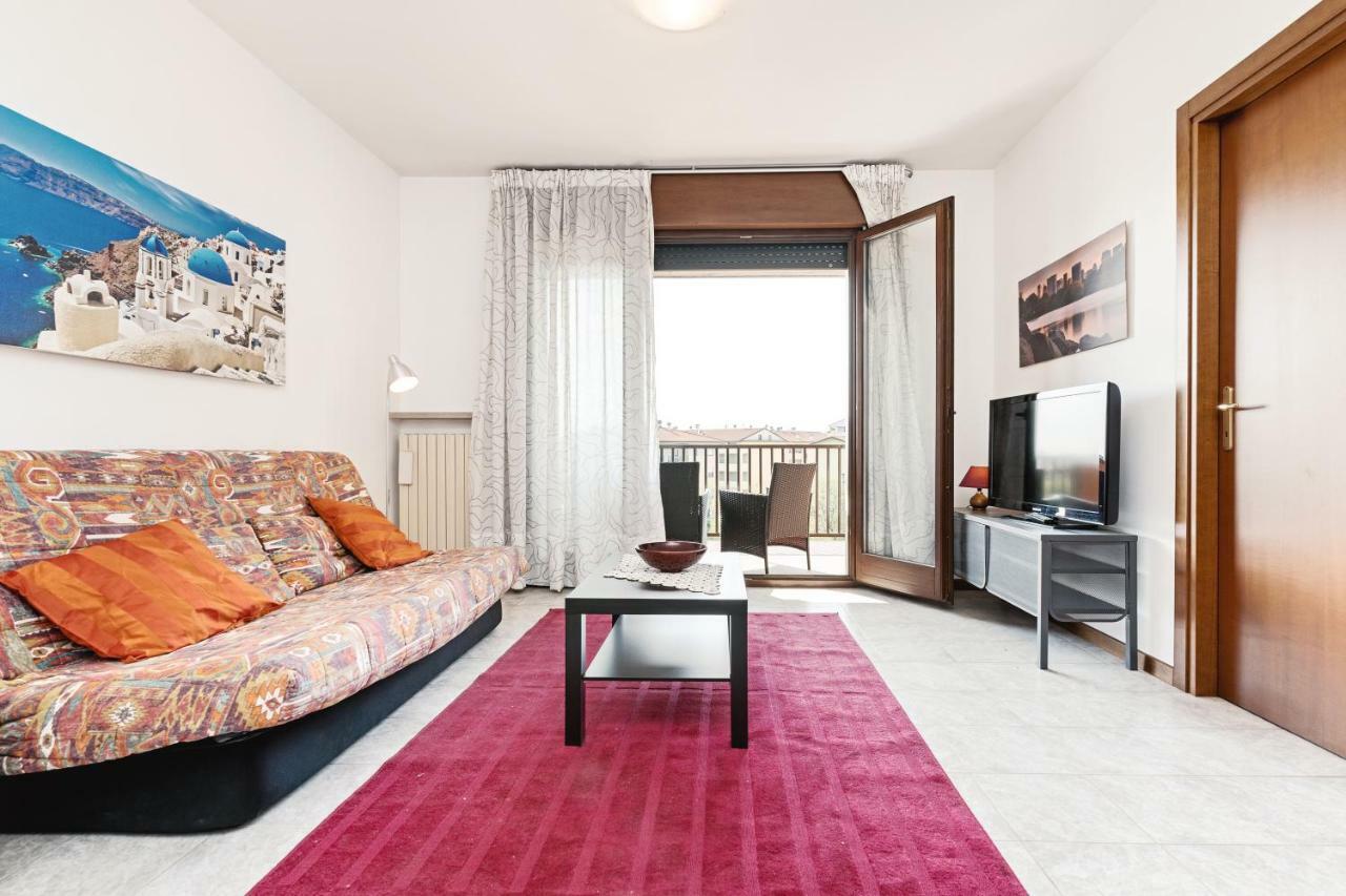 Colourful Flat Borgo Roma Apartment Verona Exterior foto