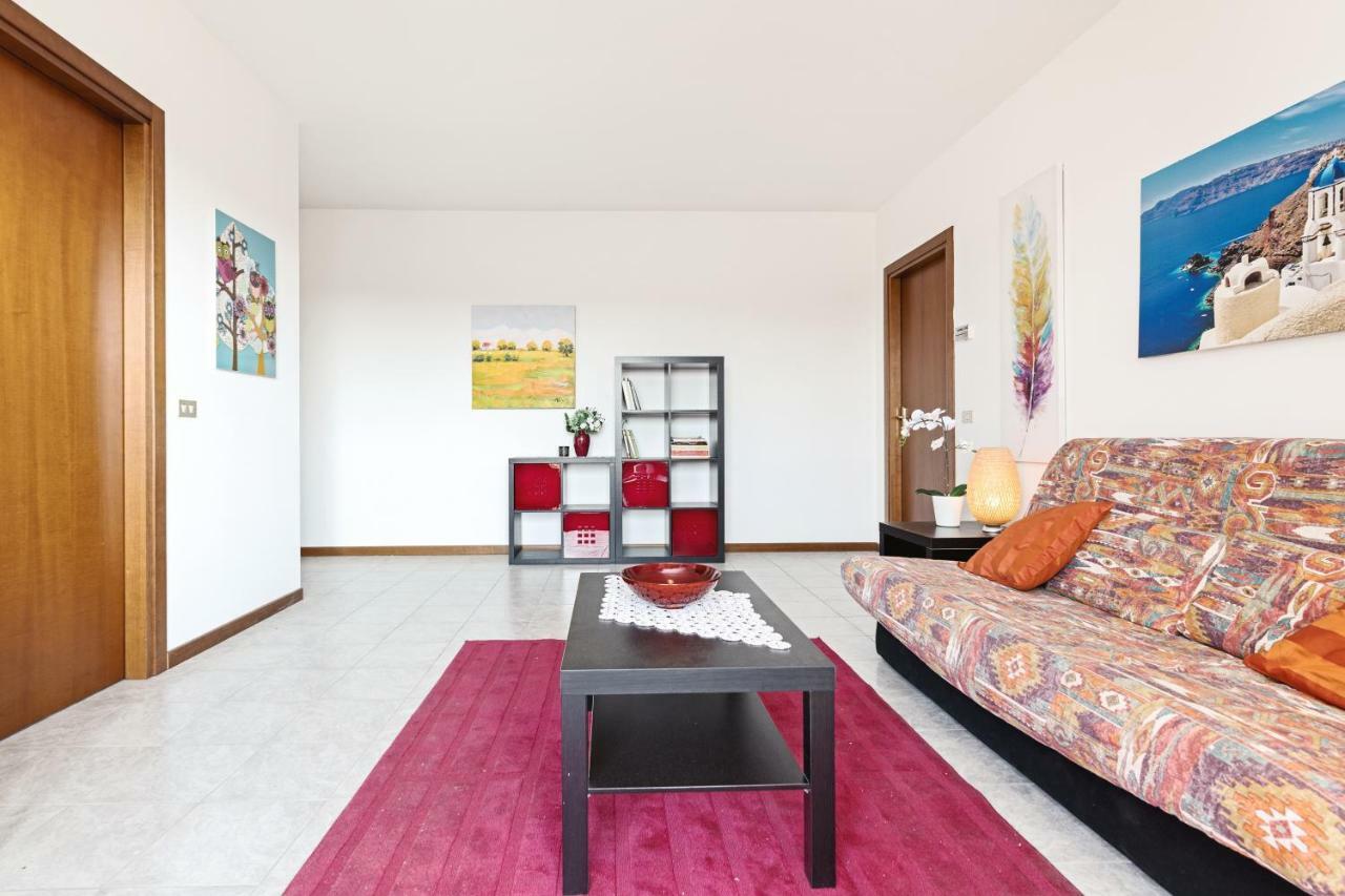 Colourful Flat Borgo Roma Apartment Verona Exterior foto