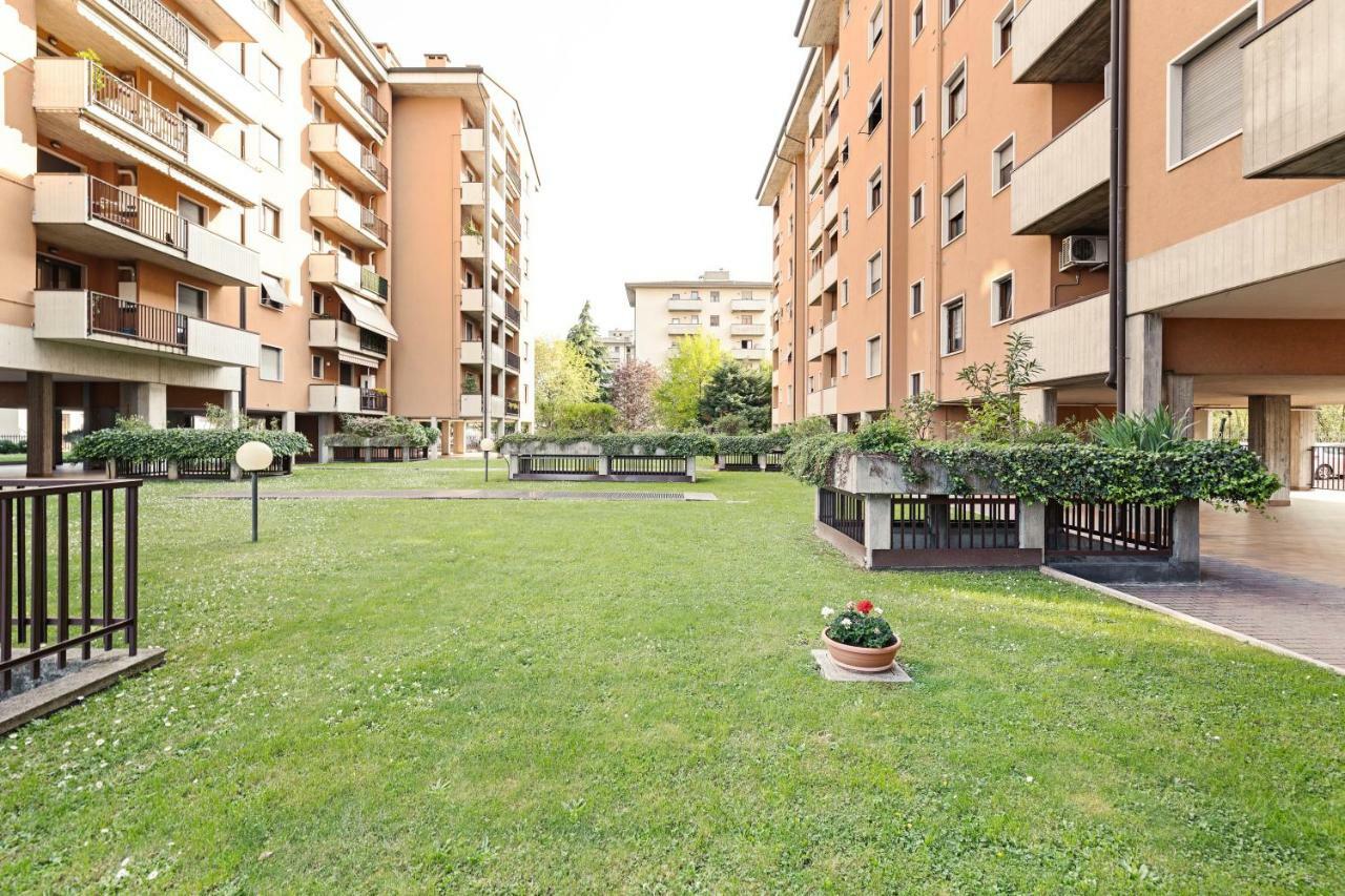 Colourful Flat Borgo Roma Apartment Verona Exterior foto