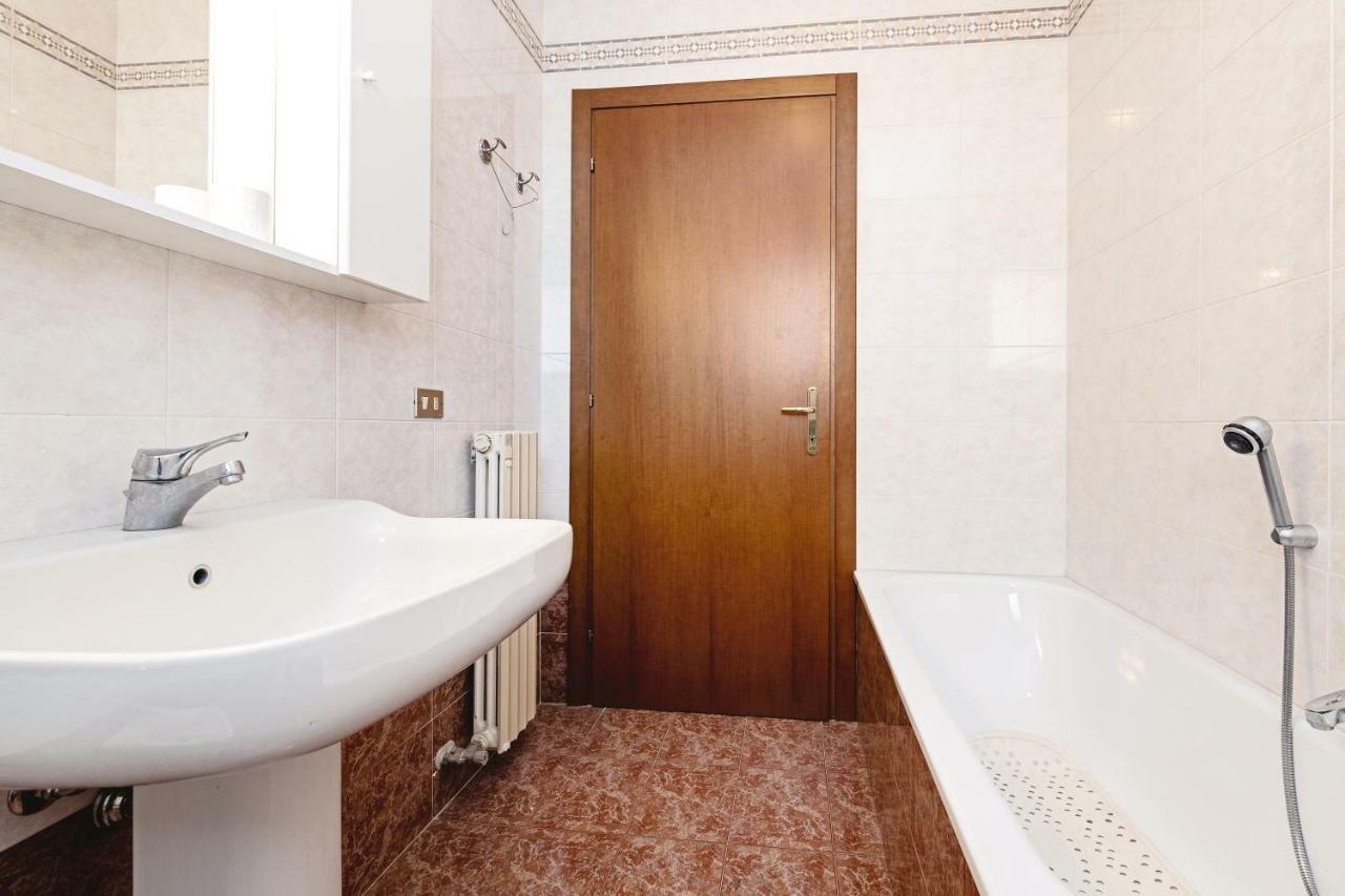 Colourful Flat Borgo Roma Apartment Verona Exterior foto