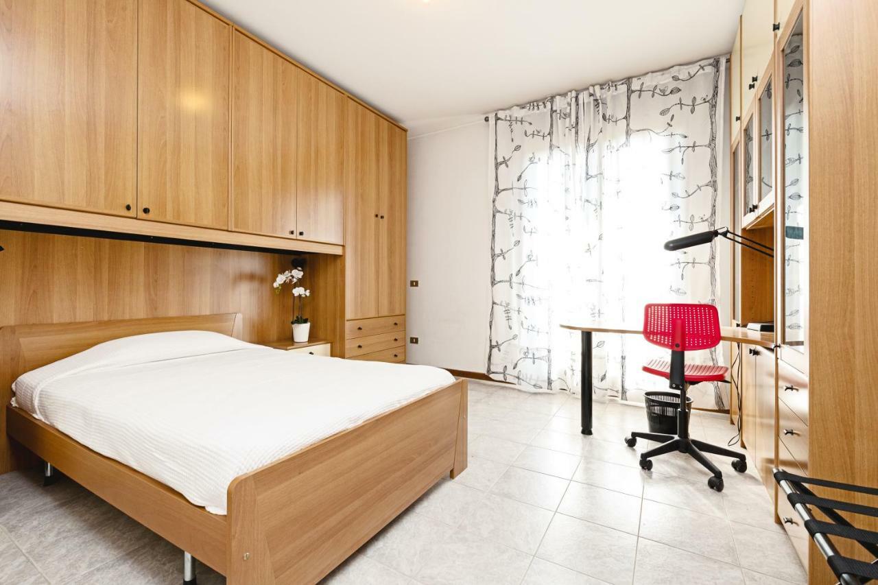 Colourful Flat Borgo Roma Apartment Verona Exterior foto